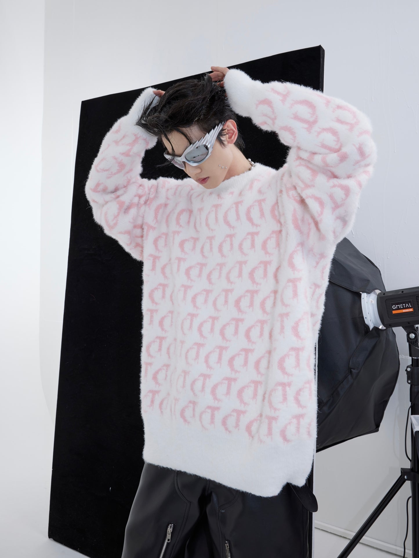 Crew-Neck Knit – Men’s Casual Nylon Pullover